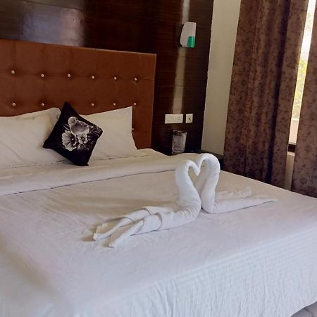 Hotel 7 Heights Mussoorie Kültér fotó