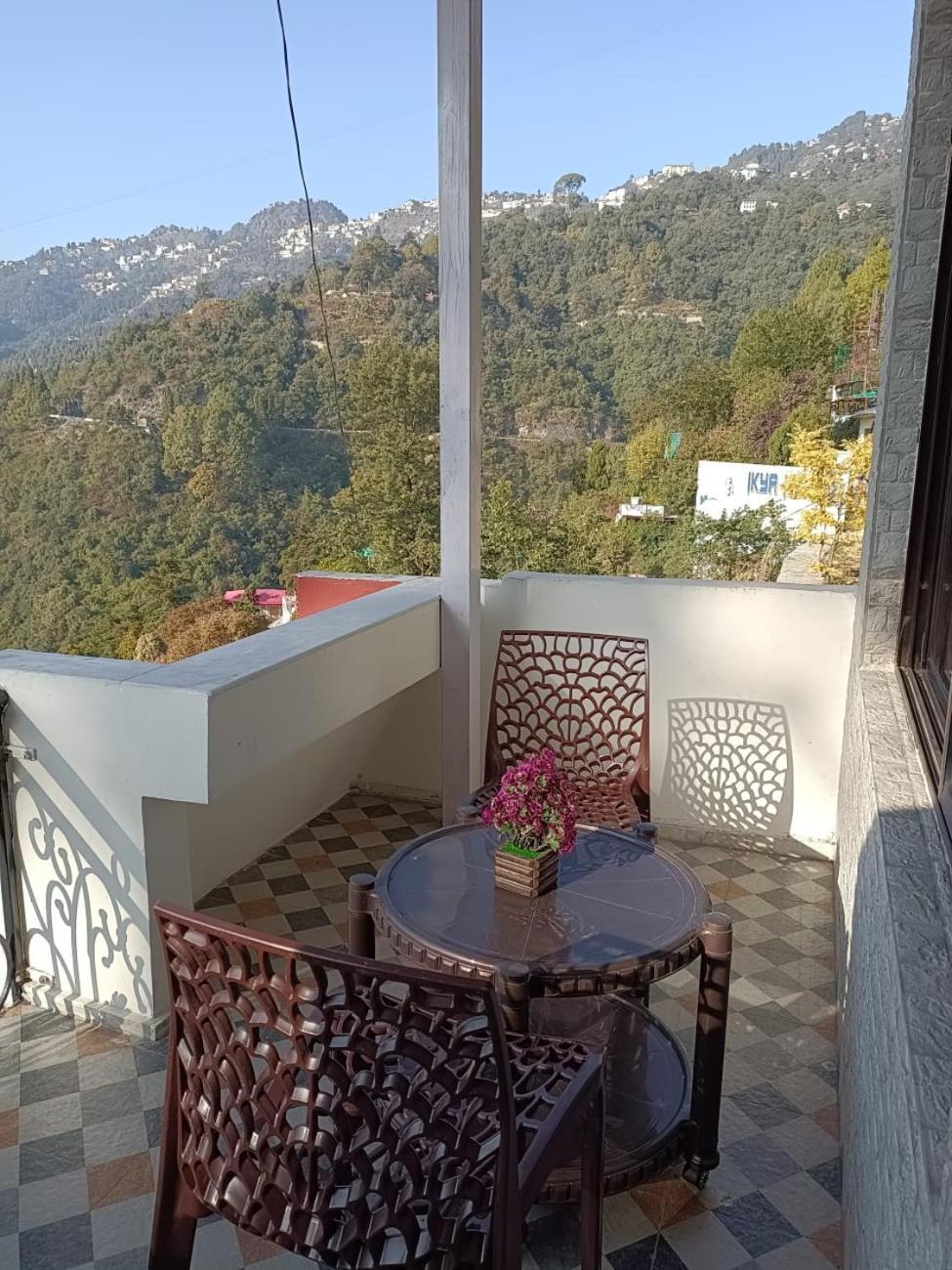 Hotel 7 Heights Mussoorie Kültér fotó