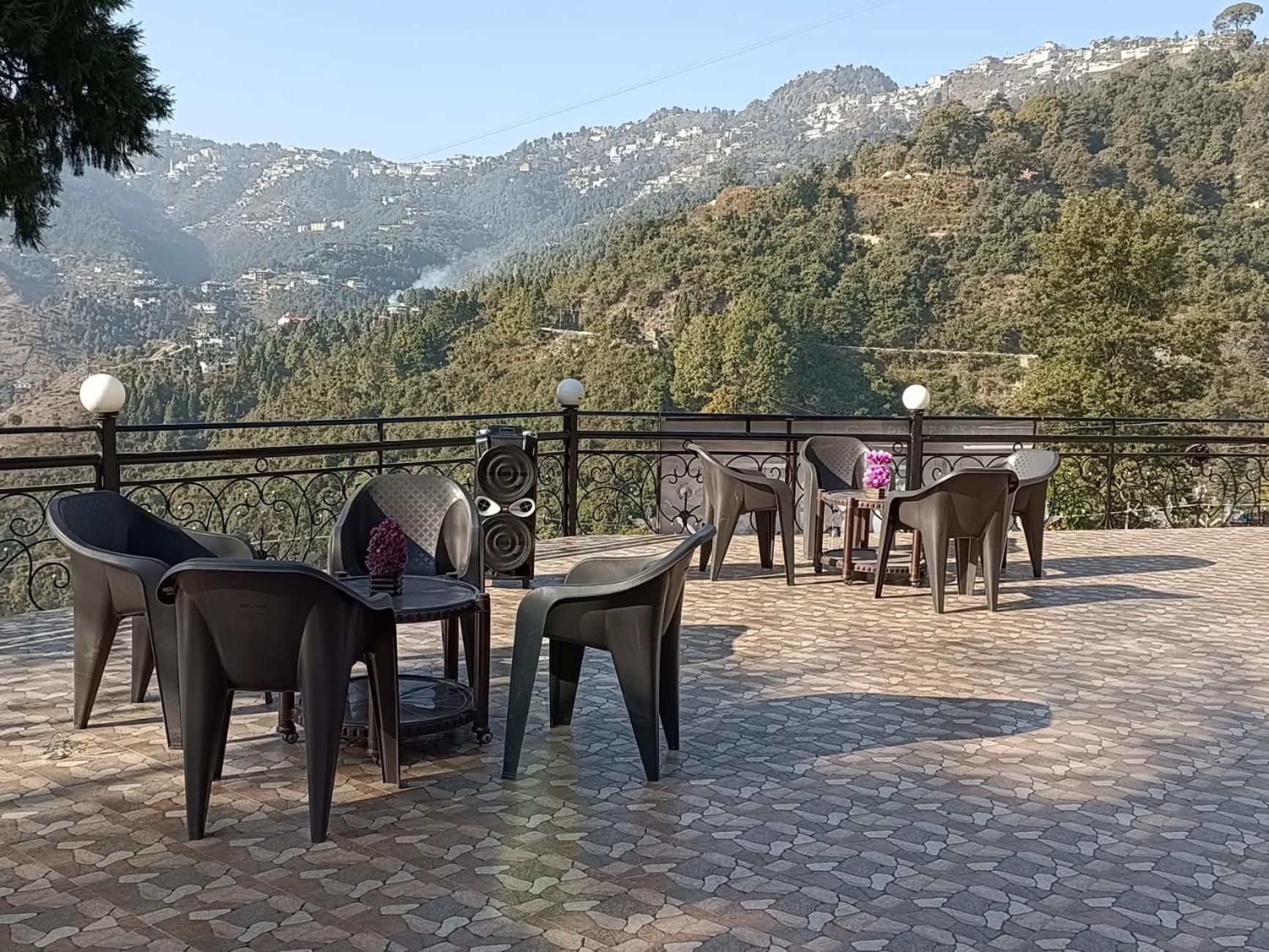 Hotel 7 Heights Mussoorie Kültér fotó