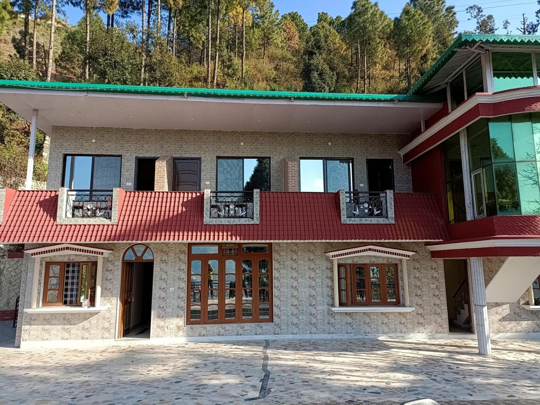 Hotel 7 Heights Mussoorie Kültér fotó